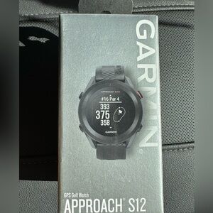 Garmin S12 approach golf watch